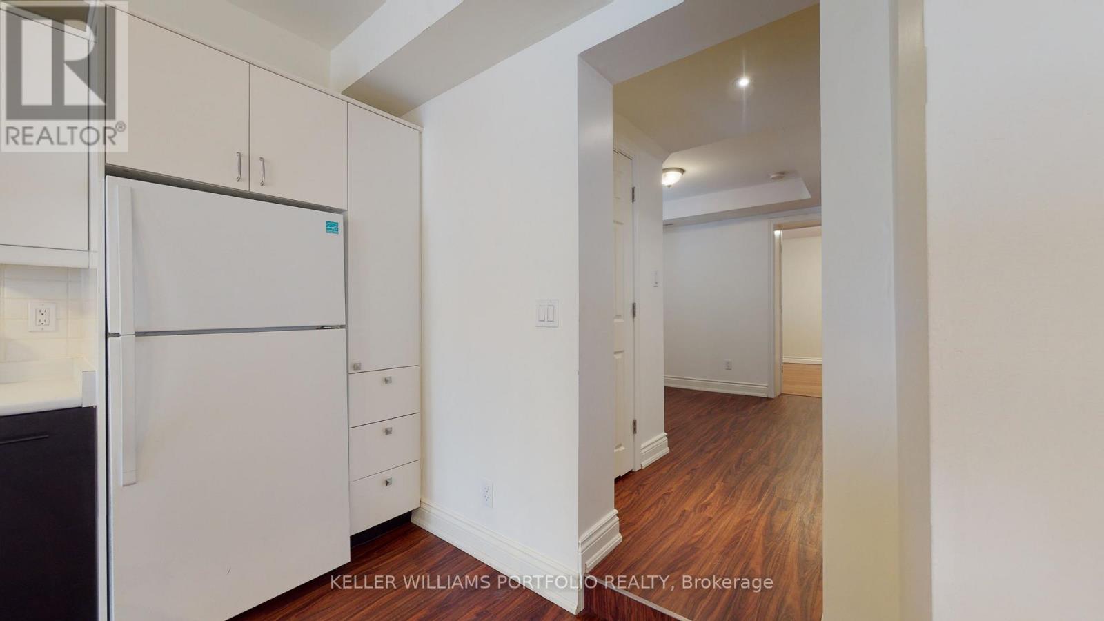 5 - 546 Eglinton Avenue E, Toronto, Ontario  M4P 1N9 - Photo 32 - C13822650