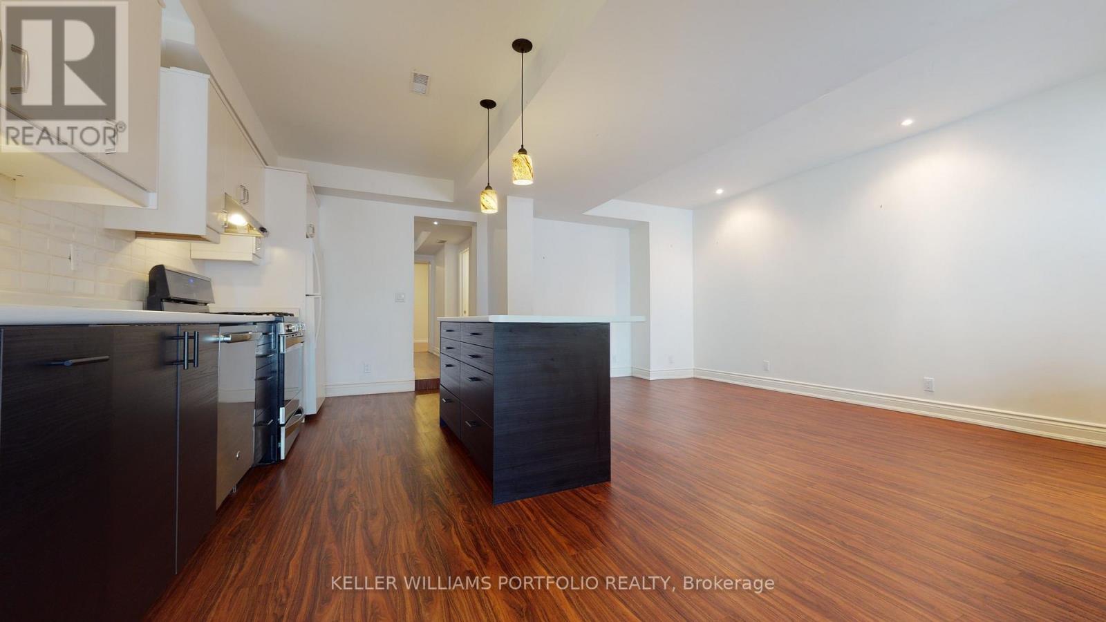 5 - 546 Eglinton Avenue E, Toronto, Ontario  M4P 1N9 - Photo 8 - C13822650