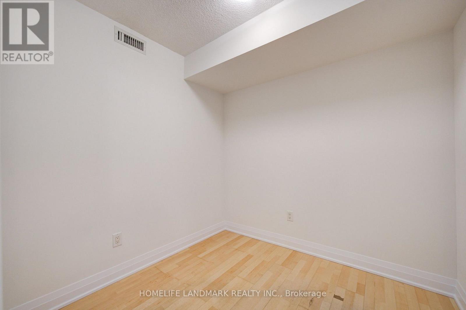 1508 - 38 Grenville Street, Toronto, Ontario  M4Y 1A5 - Photo 22 - C13822678