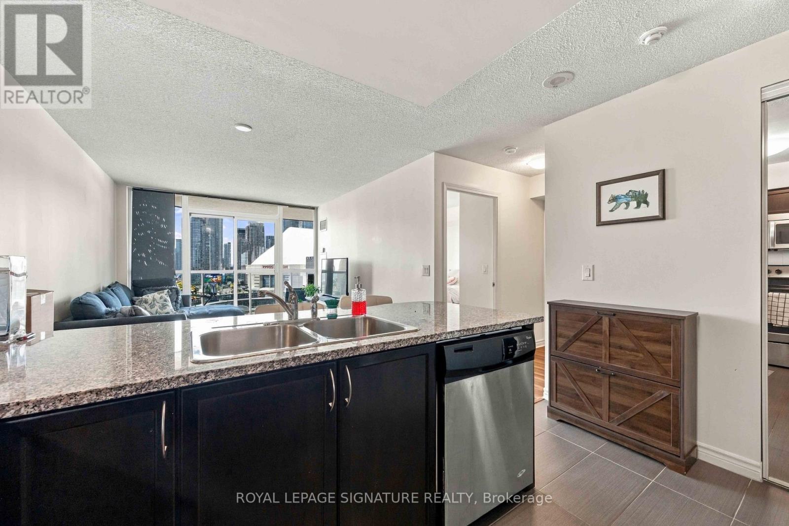 1612 - 25 Lower Simcoe Street, Toronto, Ontario  M5J 3A1 - Photo 11 - C13822766