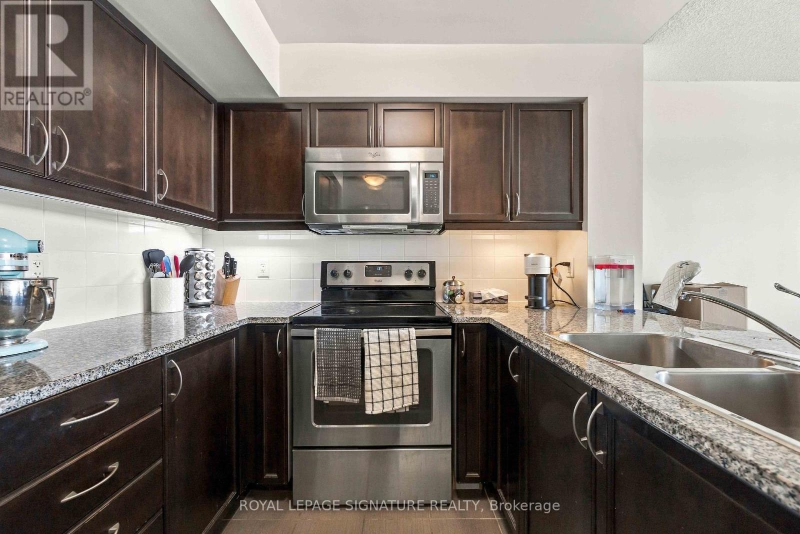1612 - 25 Lower Simcoe Street, Toronto, Ontario  M5J 3A1 - Photo 8 - C13822766