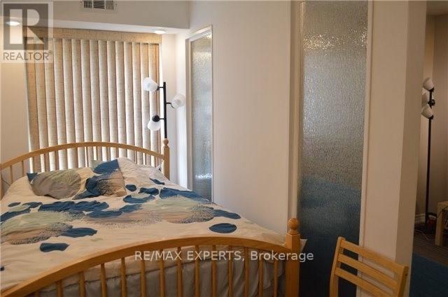 605 - 717 Bay Street, Toronto, Ontario  M5G 2J9 - Photo 9 - C13822904