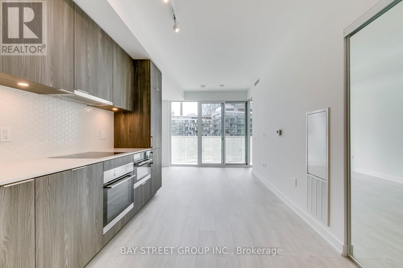 624 - 15 Queens Quay E, Toronto, Ontario  M4J 1Y1 - Photo 10 - C13822908