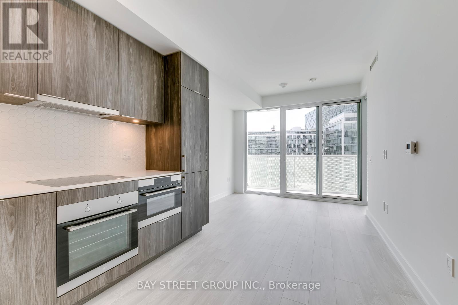 624 - 15 Queens Quay E, Toronto, Ontario  M4J 1Y1 - Photo 11 - C13822908