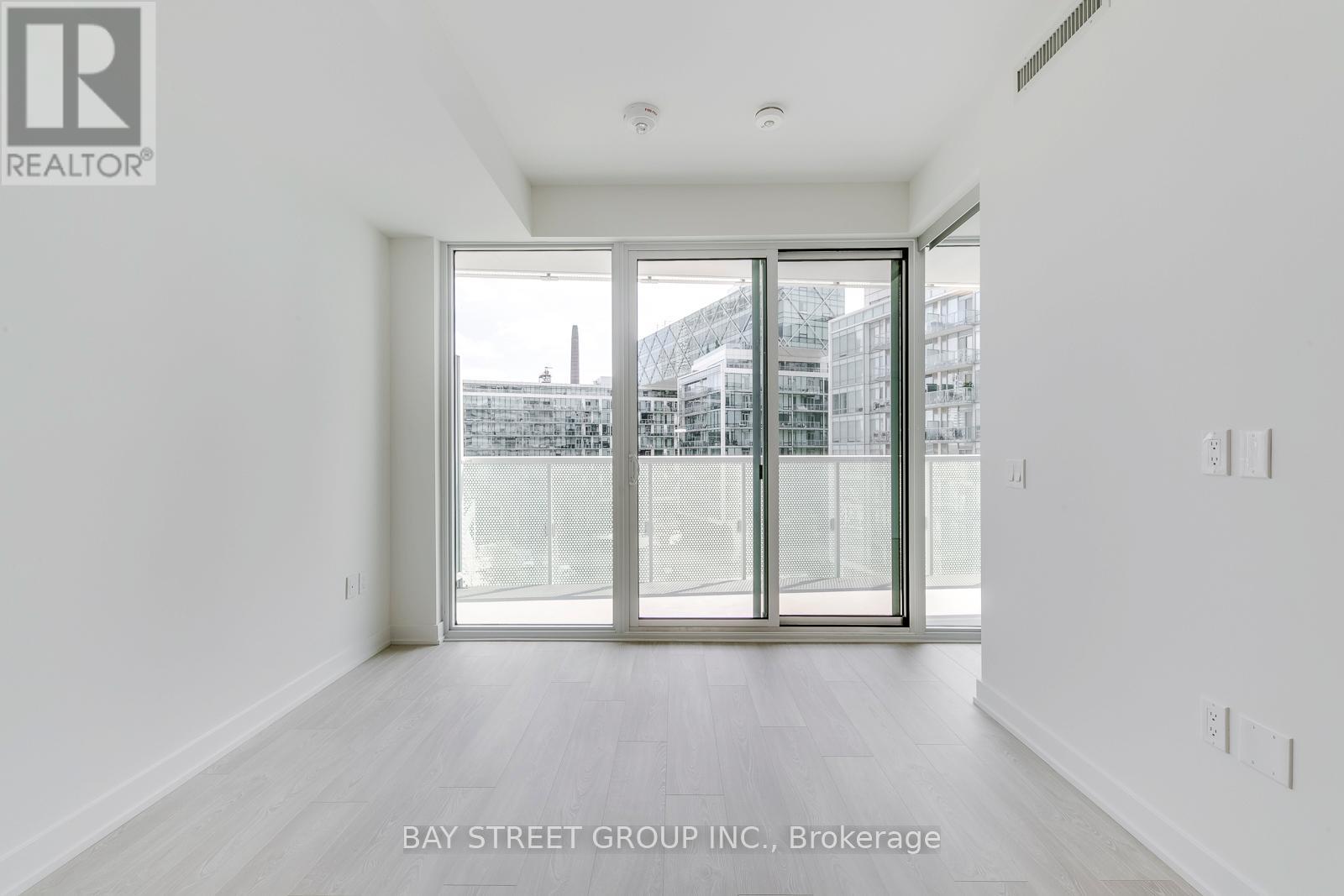 624 - 15 Queens Quay E, Toronto, Ontario  M4J 1Y1 - Photo 12 - C13822908
