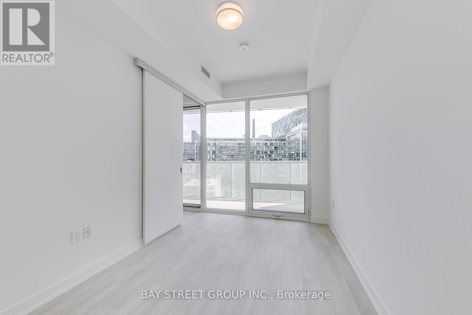 624 - 15 Queens Quay E, Toronto, Ontario  M4J 1Y1 - Photo 14 - C13822908
