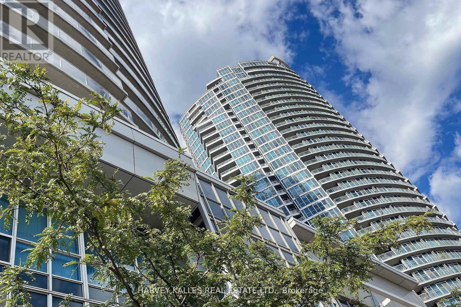 502 - 218 Queens Quay W, Toronto, Ontario  M5J 2Y6 - Photo 3 - C13822924