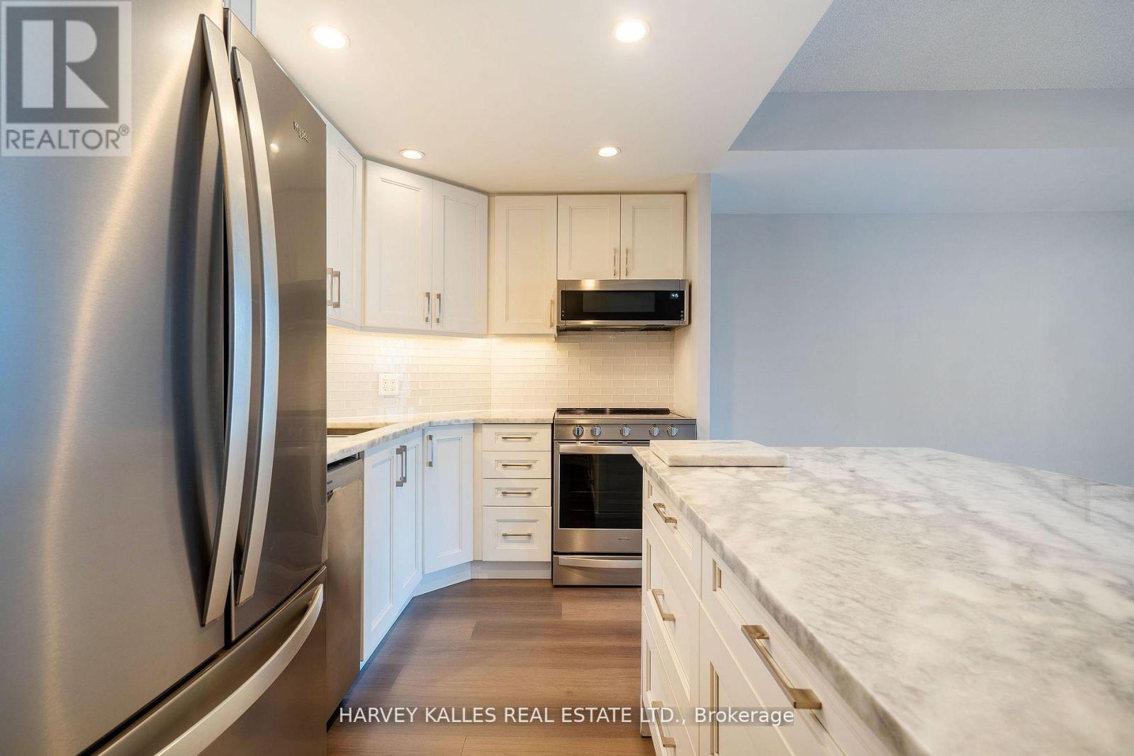 502 - 218 Queens Quay W, Toronto, Ontario  M5J 2Y6 - Photo 32 - C13822924