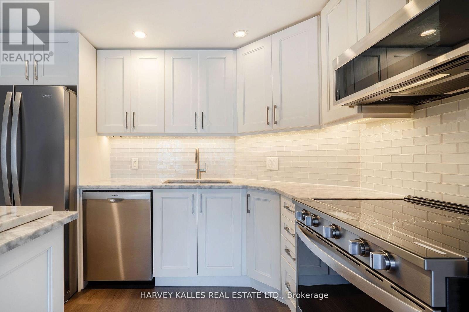 502 - 218 Queens Quay W, Toronto, Ontario  M5J 2Y6 - Photo 33 - C13822924