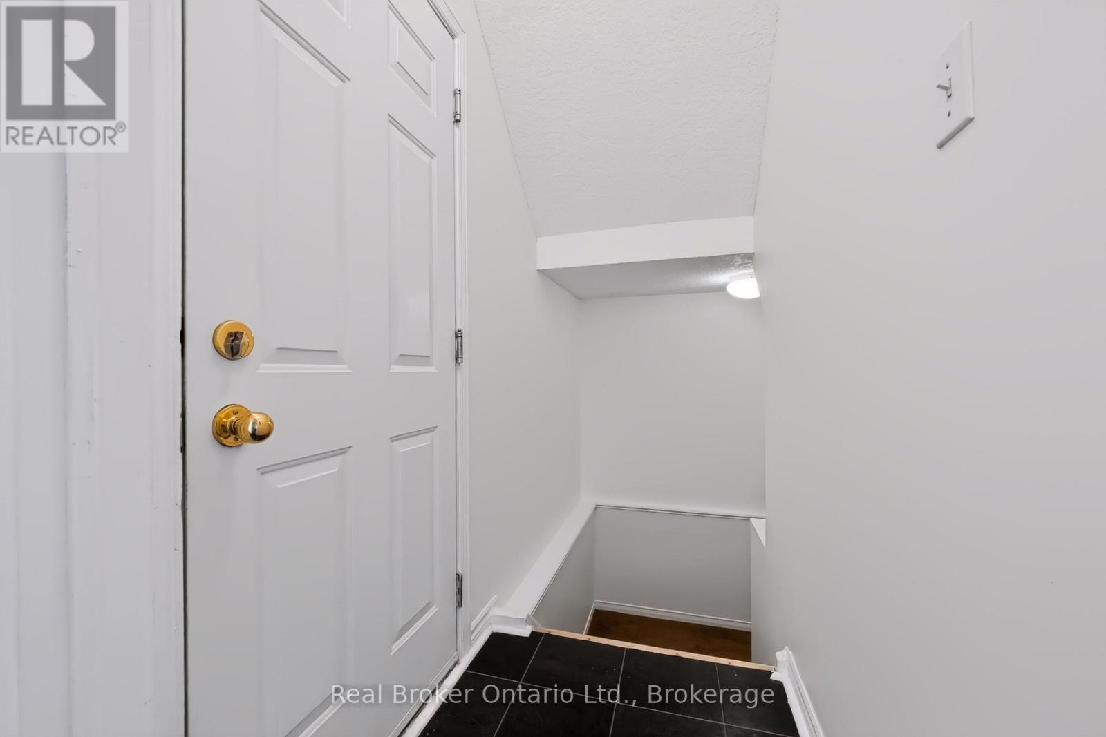 91 York Street E, Centre Wellington, Ontario N0B 1S0 - Photo 24 - X13822676