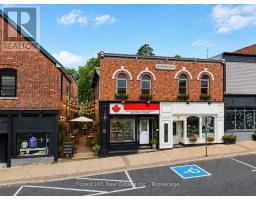 16 MANITOBA STREET, bracebridge (monck (bracebridge)), Ontario