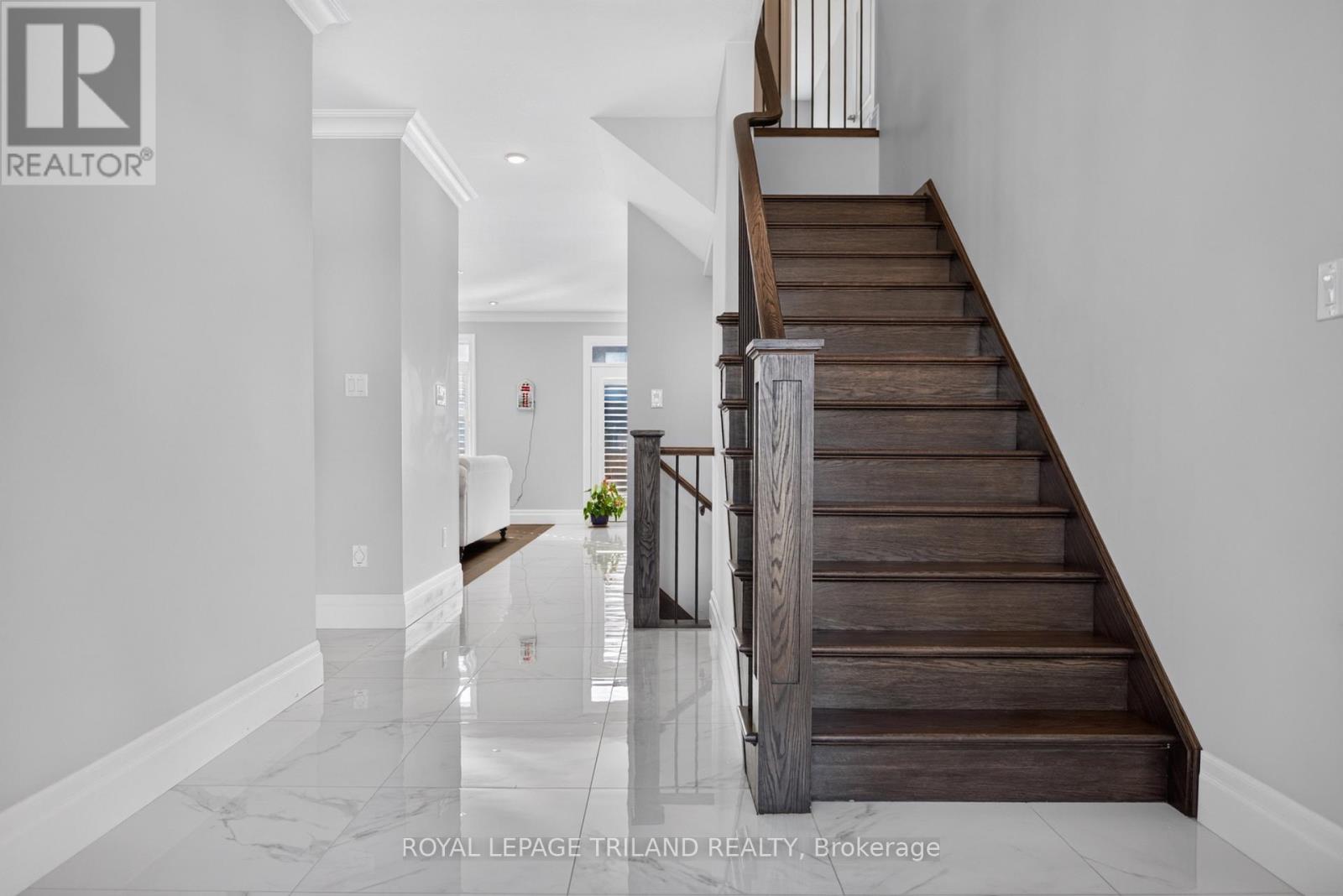 6515 French Avenue, London South, Ontario N6P 0G5 - Photo 2 - X13822716
