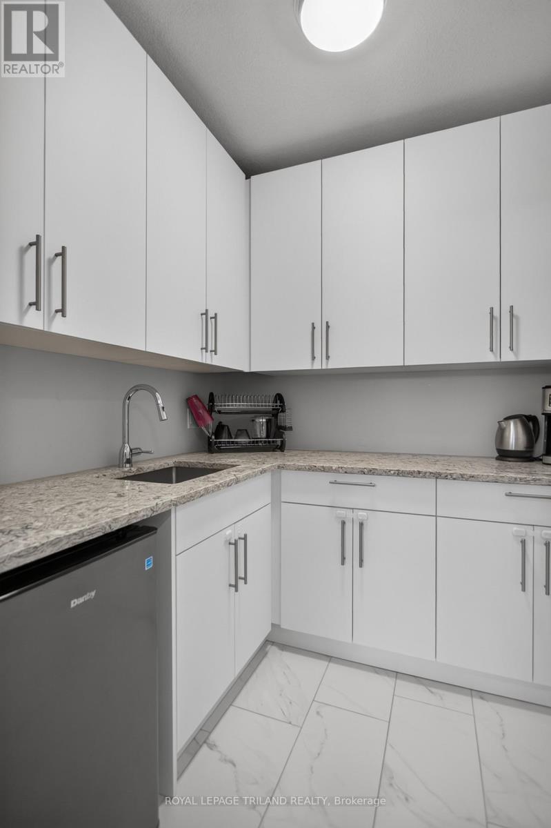 6515 French Avenue, London South, Ontario N6P 0G5 - Photo 27 - X13822716