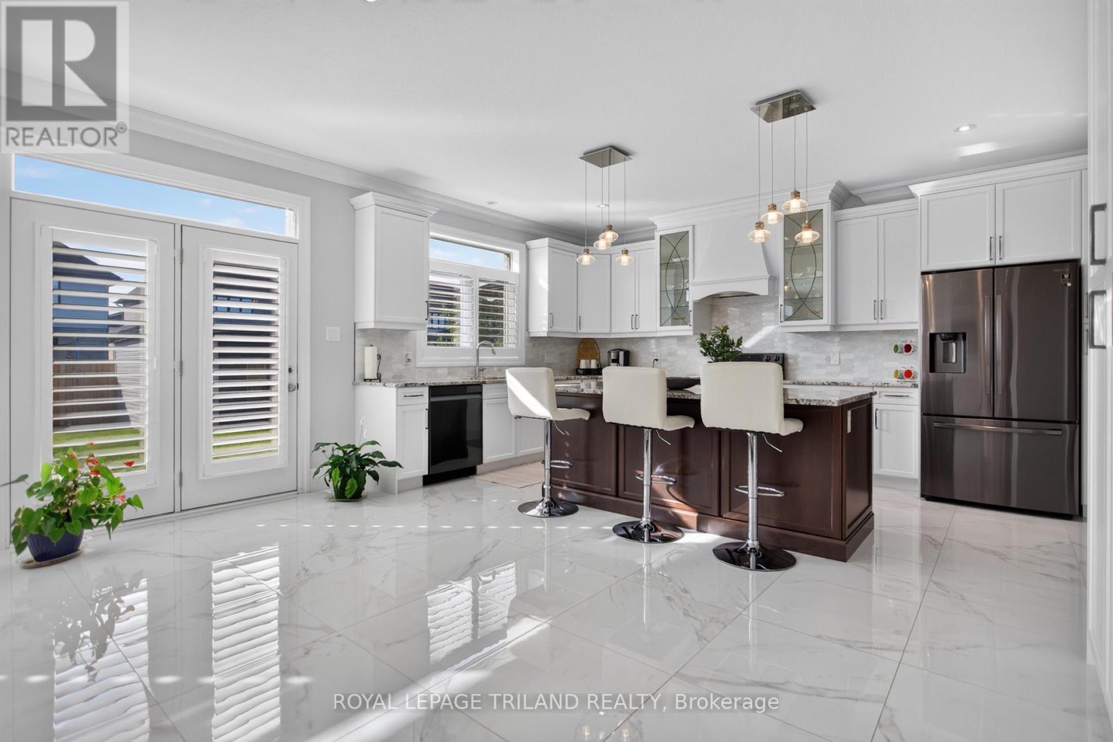 6515 French Avenue, London South, Ontario N6P 0G5 - Photo 3 - X13822716