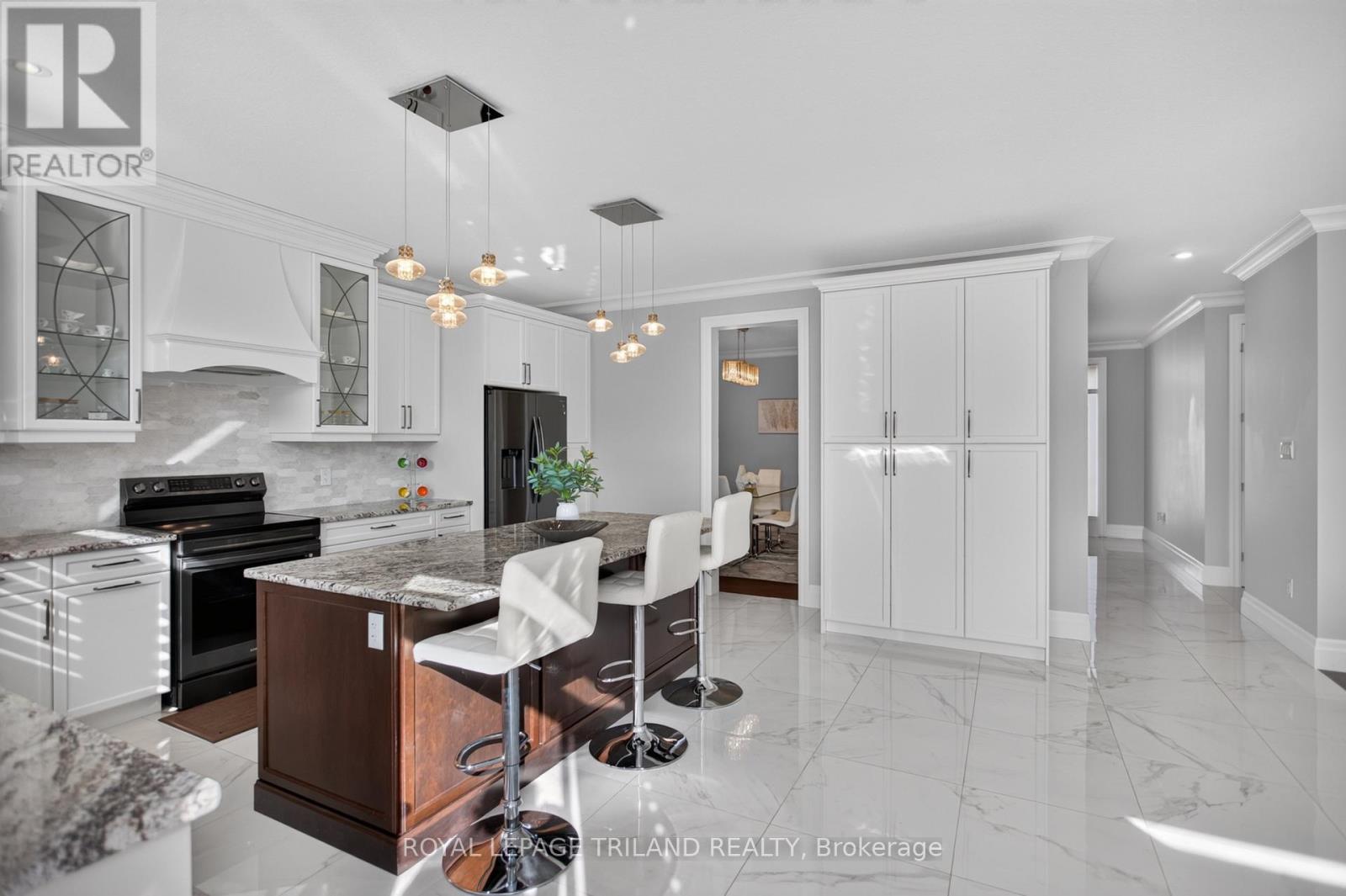 6515 French Avenue, London South, Ontario N6P 0G5 - Photo 4 - X13822716