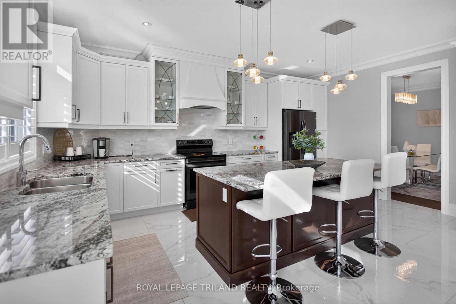6515 French Avenue, London South, Ontario N6P 0G5 - Photo 5 - X13822716
