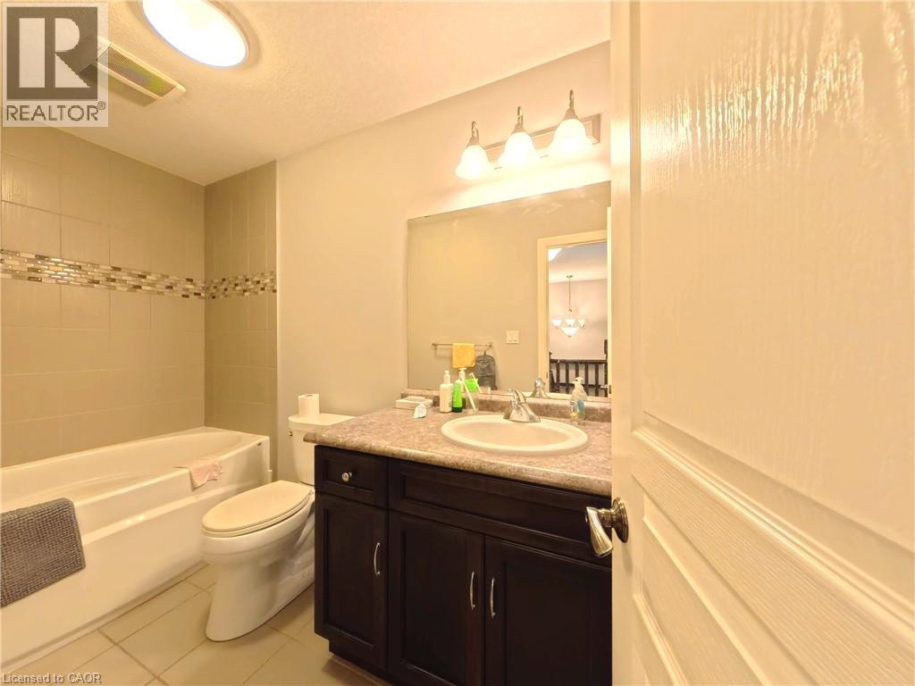 160 Oak Park Drive, Waterloo, Ontario  N2K 0B3 - Photo 14 - 40862868