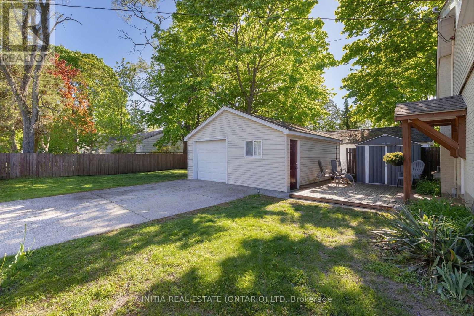 755 Talfourd Street, Sarnia, Ontario  N7T 1S1 - Photo 2 - X13822876