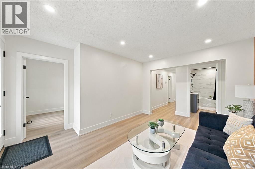 154 Campbell Avenue, Hamilton, Ontario  L8H 2E9 - Photo 6 - 40864720