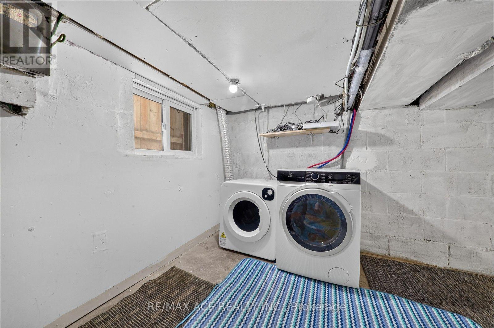 47 Laurel Avenue, Toronto, Ontario  M1K 3J4 - Photo 29 - E13822680
