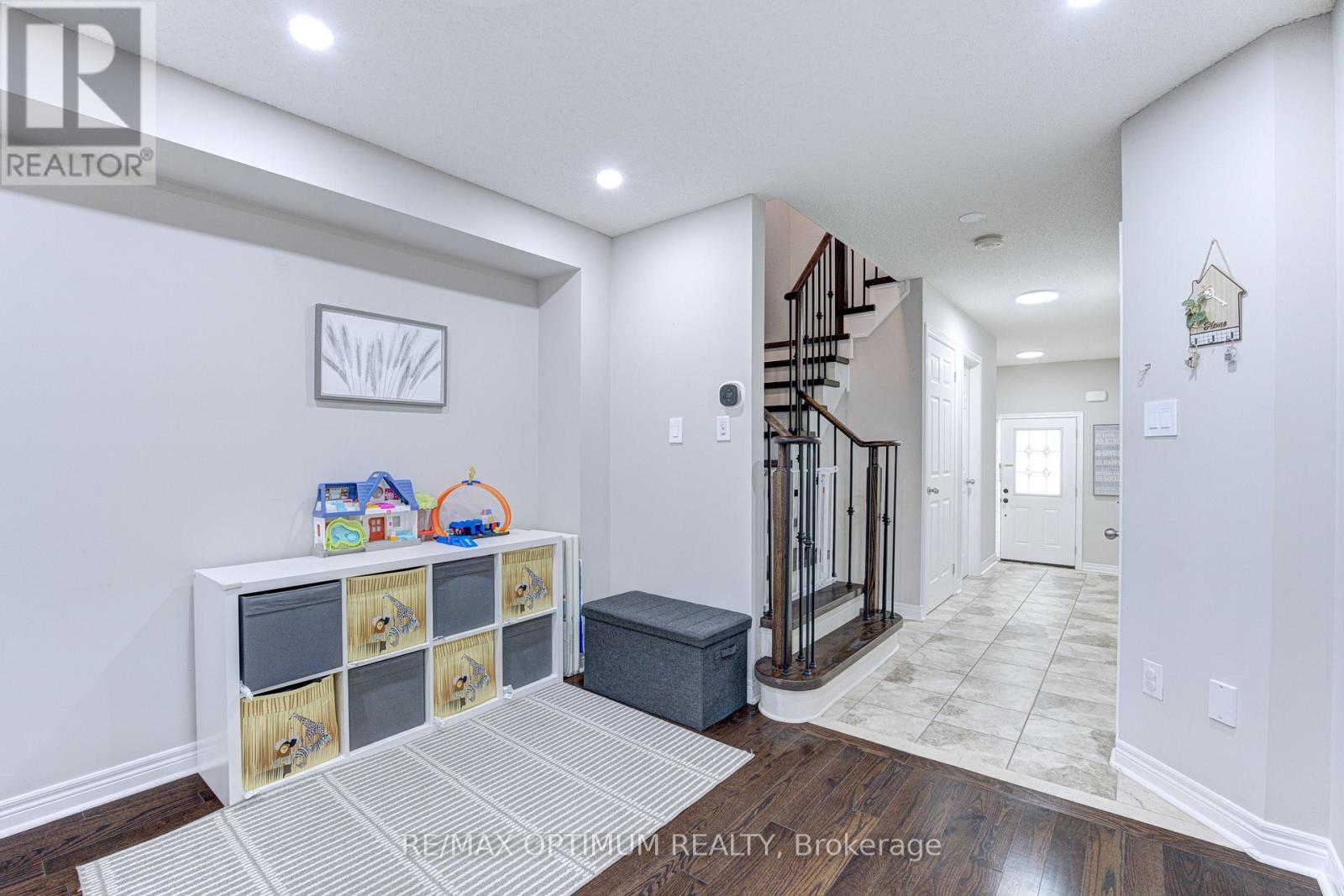 31 Keywood Street, Ajax, Ontario  L1Z 2E5 - Photo 13 - E13822742