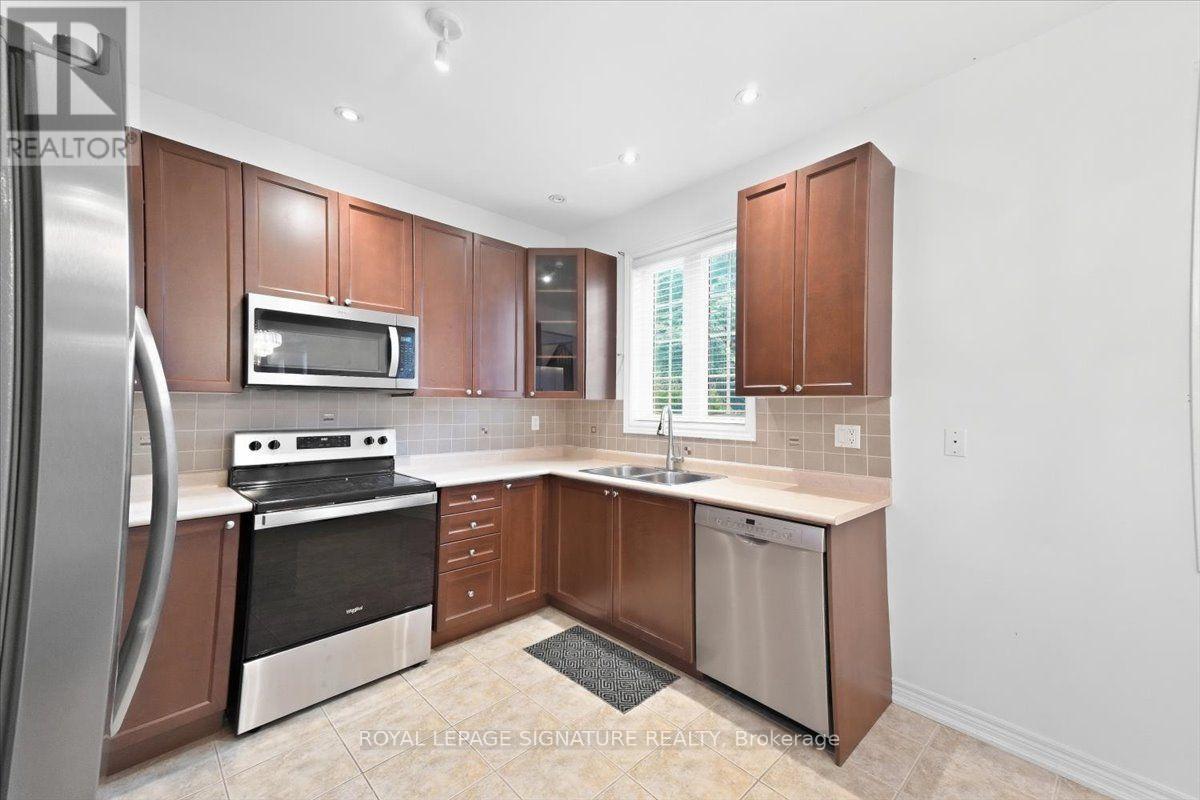 106 Craggview Drive, Toronto, Ontario  L9N 0P2 - Photo 10 - E13822760