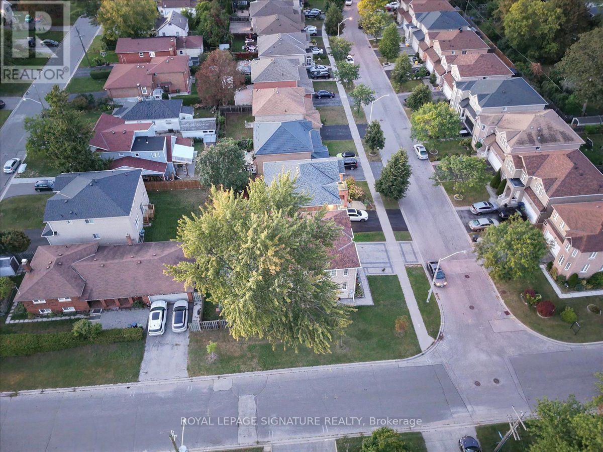 106 Craggview Drive, Toronto, Ontario  L9N 0P2 - Photo 35 - E13822760