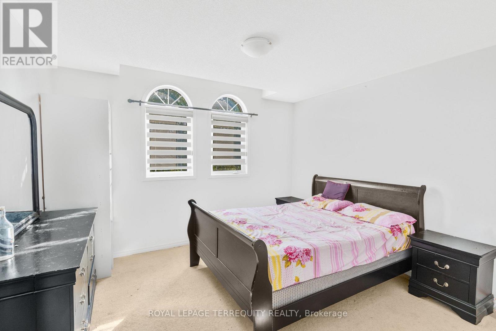 44 Thackery Drive, Ajax, Ontario  L1T 0B4 - Photo 12 - E13822824