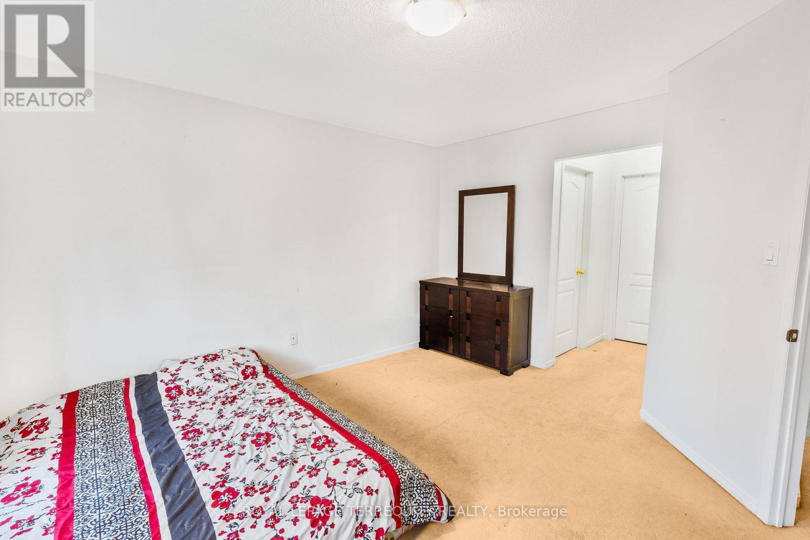 44 Thackery Drive, Ajax, Ontario  L1T 0B4 - Photo 16 - E13822824