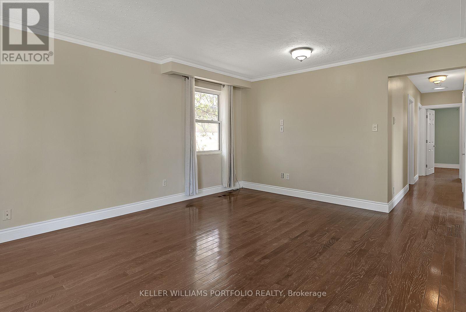 Main Flr - 1519 Lakeside Street, Oshawa, Ontario  L1J 3Y4 - Photo 10 - E13822928
