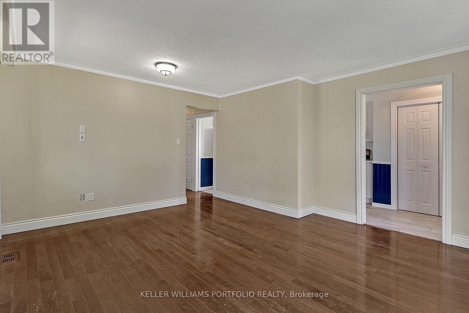 Main Flr - 1519 Lakeside Street, Oshawa, Ontario  L1J 3Y4 - Photo 11 - E13822928