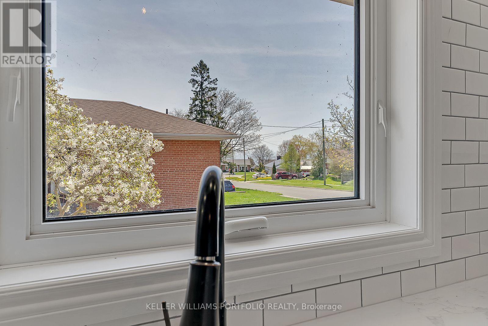 Main Flr - 1519 Lakeside Street, Oshawa, Ontario  L1J 3Y4 - Photo 20 - E13822928