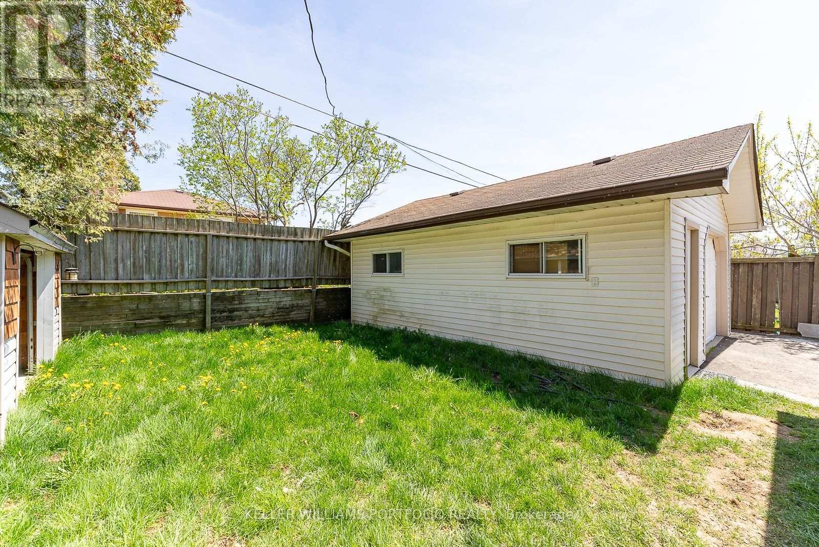 Main Flr - 1519 Lakeside Street, Oshawa, Ontario  L1J 3Y4 - Photo 24 - E13822928
