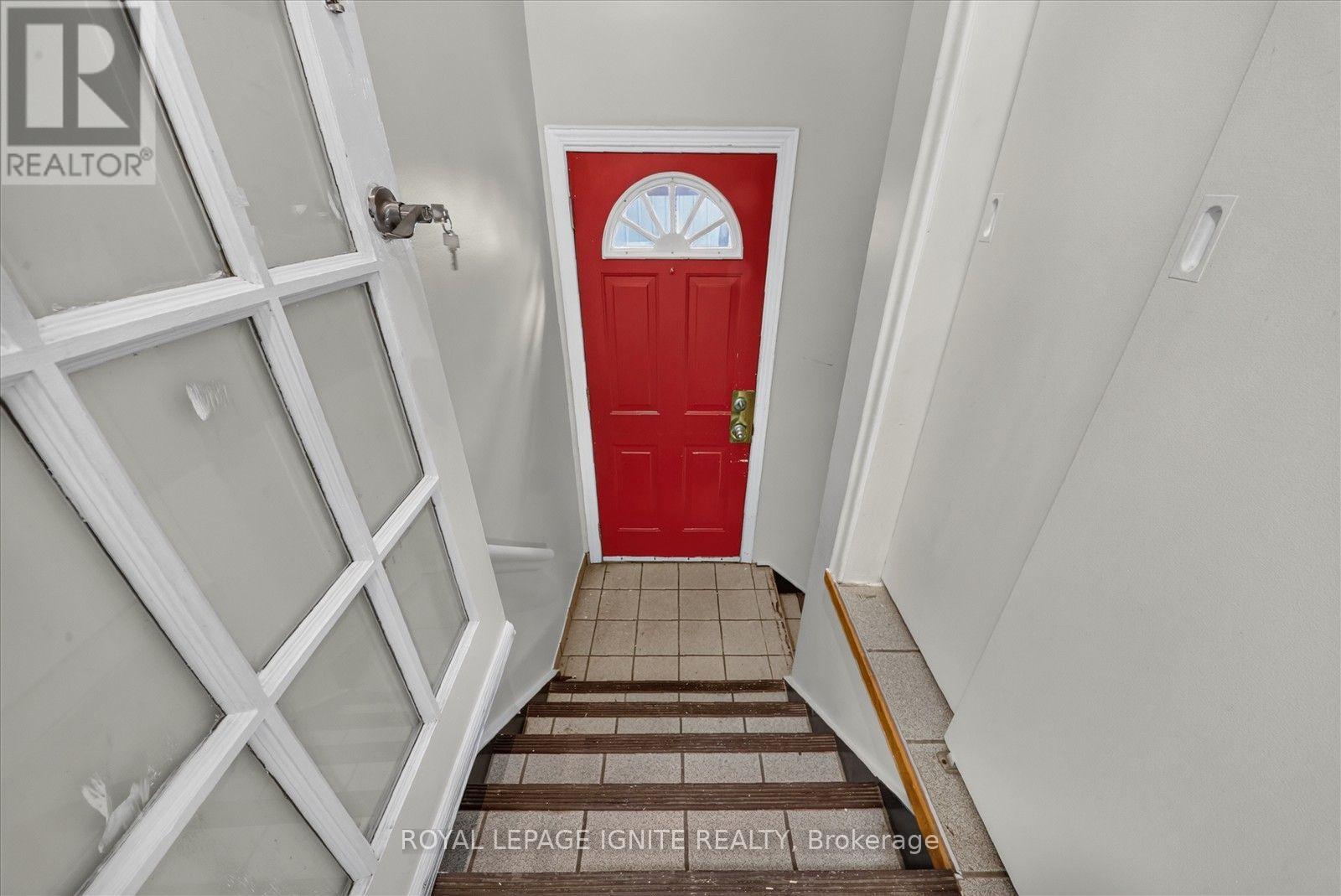 1197 Pharmacy Avenue, Toronto, Ontario  M1R 2H5 - Photo 23 - E13822936