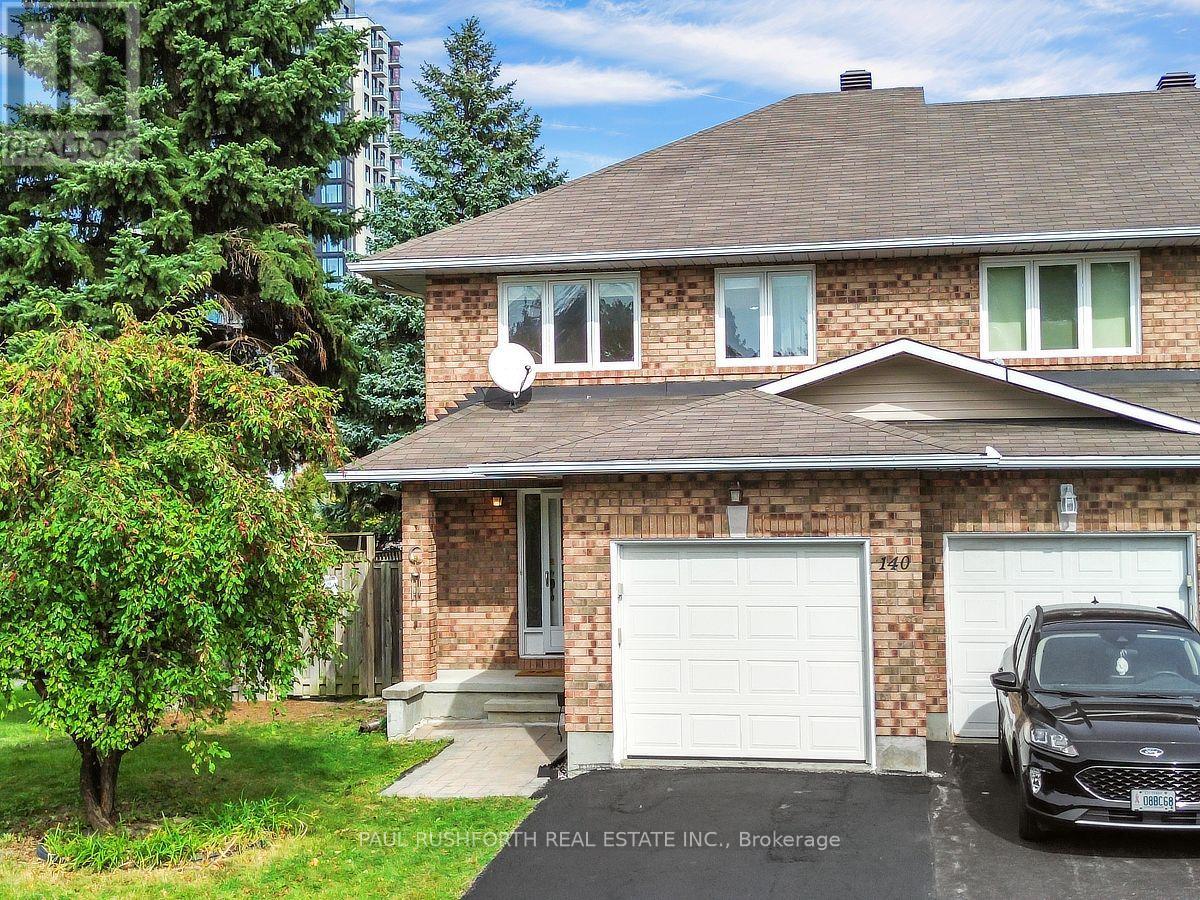 140 THORNBURY CRESCENT, Ottawa, Ontario