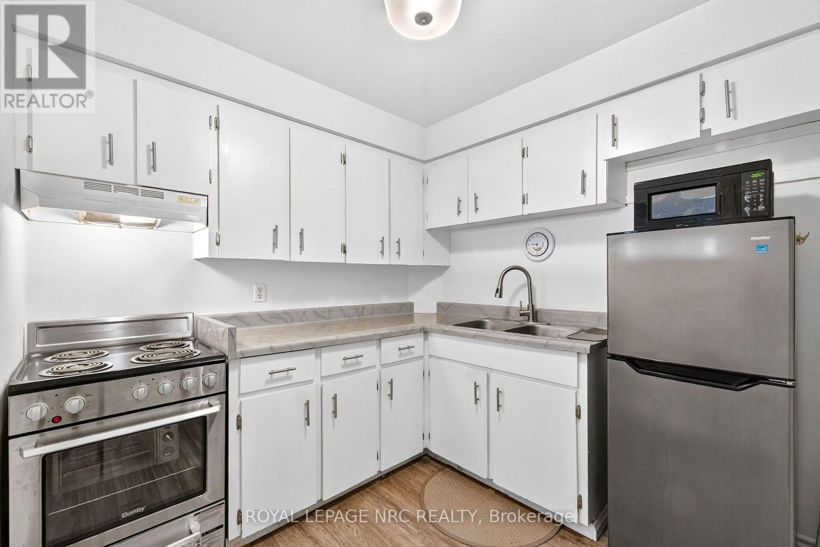 327 - 72 Main Street E, Port Colborne, Ontario  L3K 5Z8 - Photo 6 - X13822750
