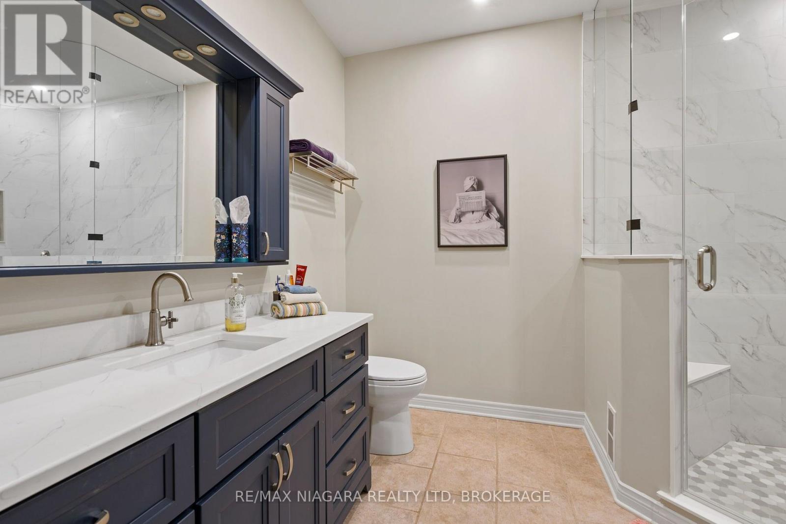 2487 Walker Court, Niagara Falls (Stamford), Ontario L2J 0A2 - Photo 13 - X13822960