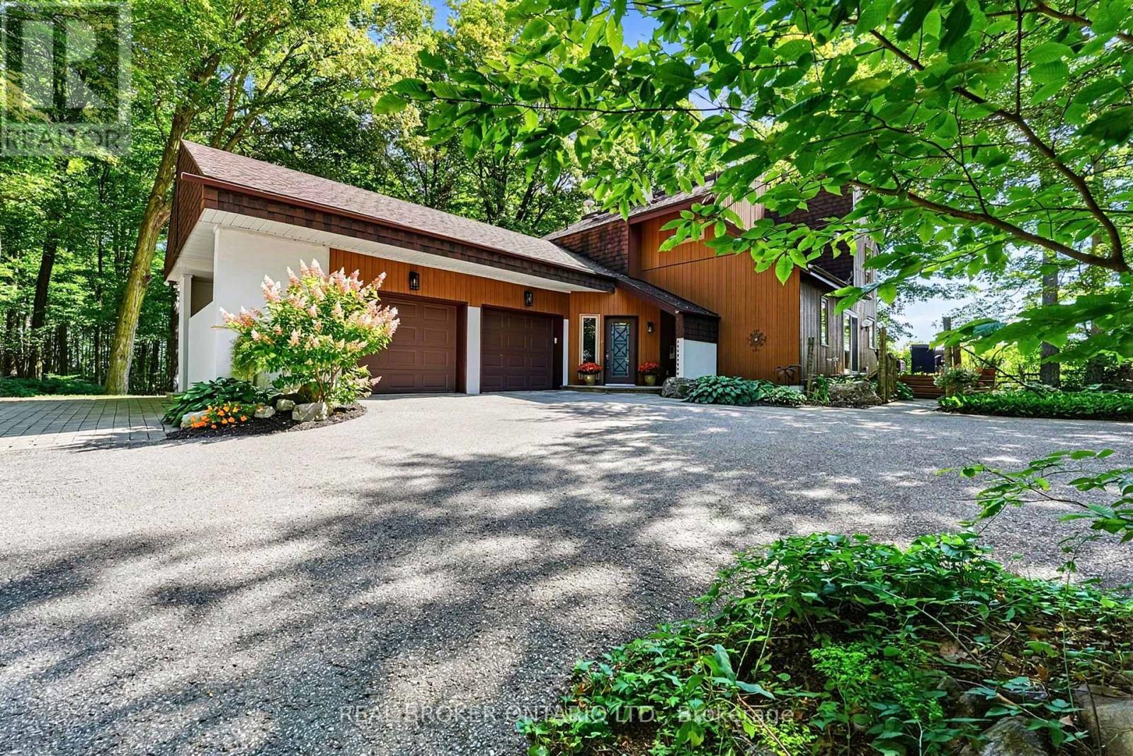 18061 Highway 48, East Gwillimbury (Mt Albert), Ontario L0G 1E0 - Photo 2 - N13822796