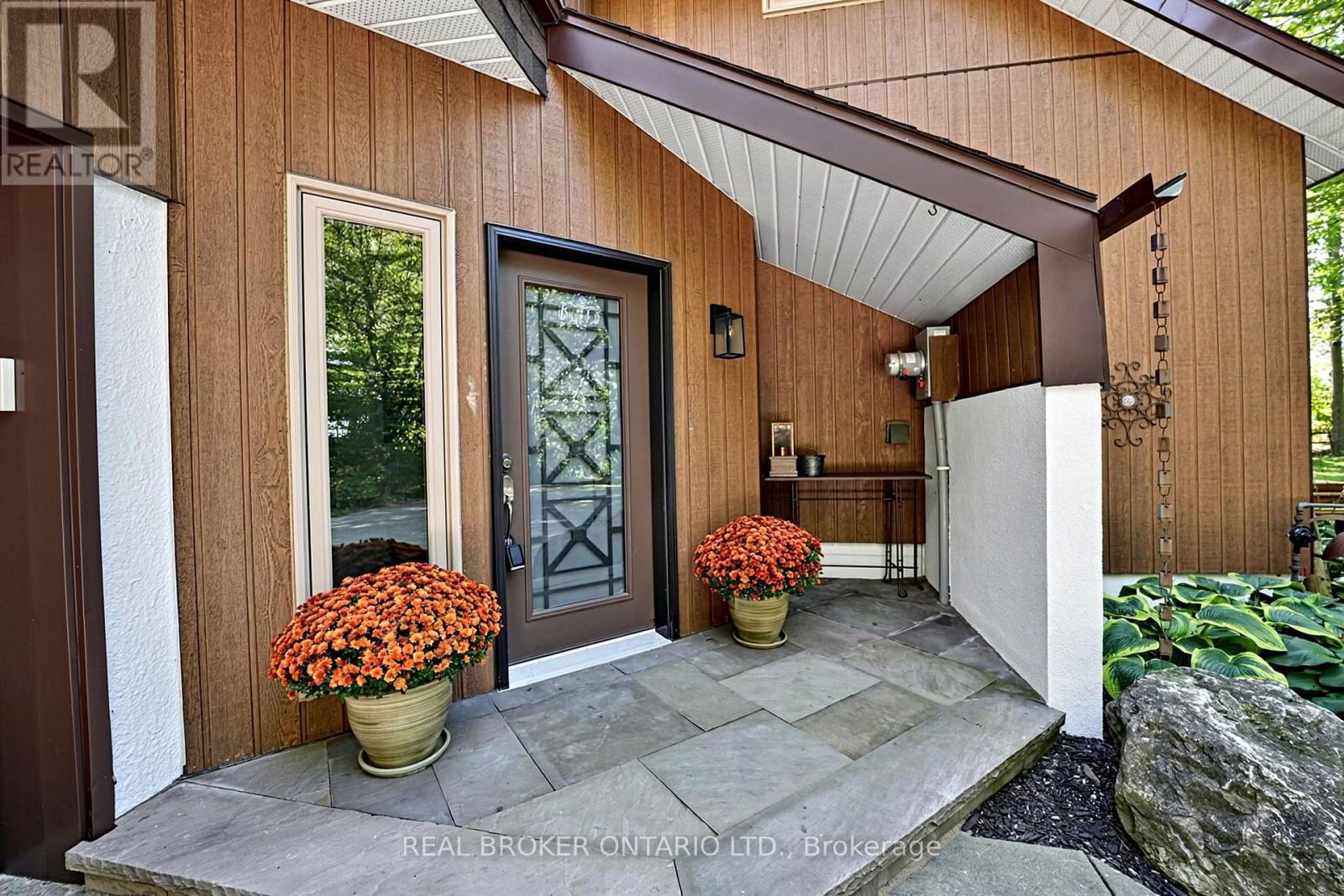 18061 Highway 48, East Gwillimbury (Mt Albert), Ontario L0G 1E0 - Photo 4 - N13822796