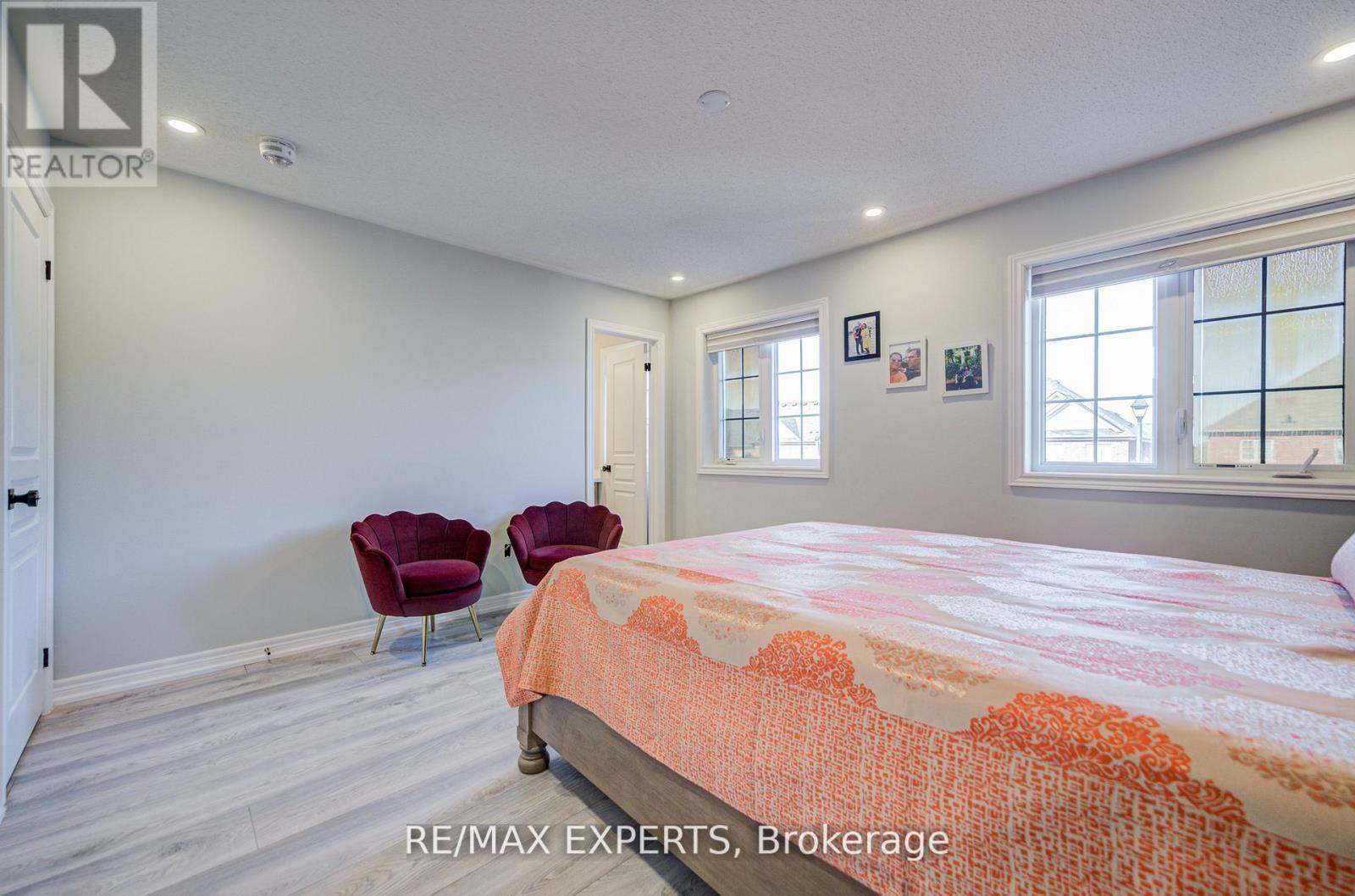 32 Walter Proctor Road, East Gwillimbury (Sharon), Ontario  L9N 0P1 - Photo 28 - N13822884