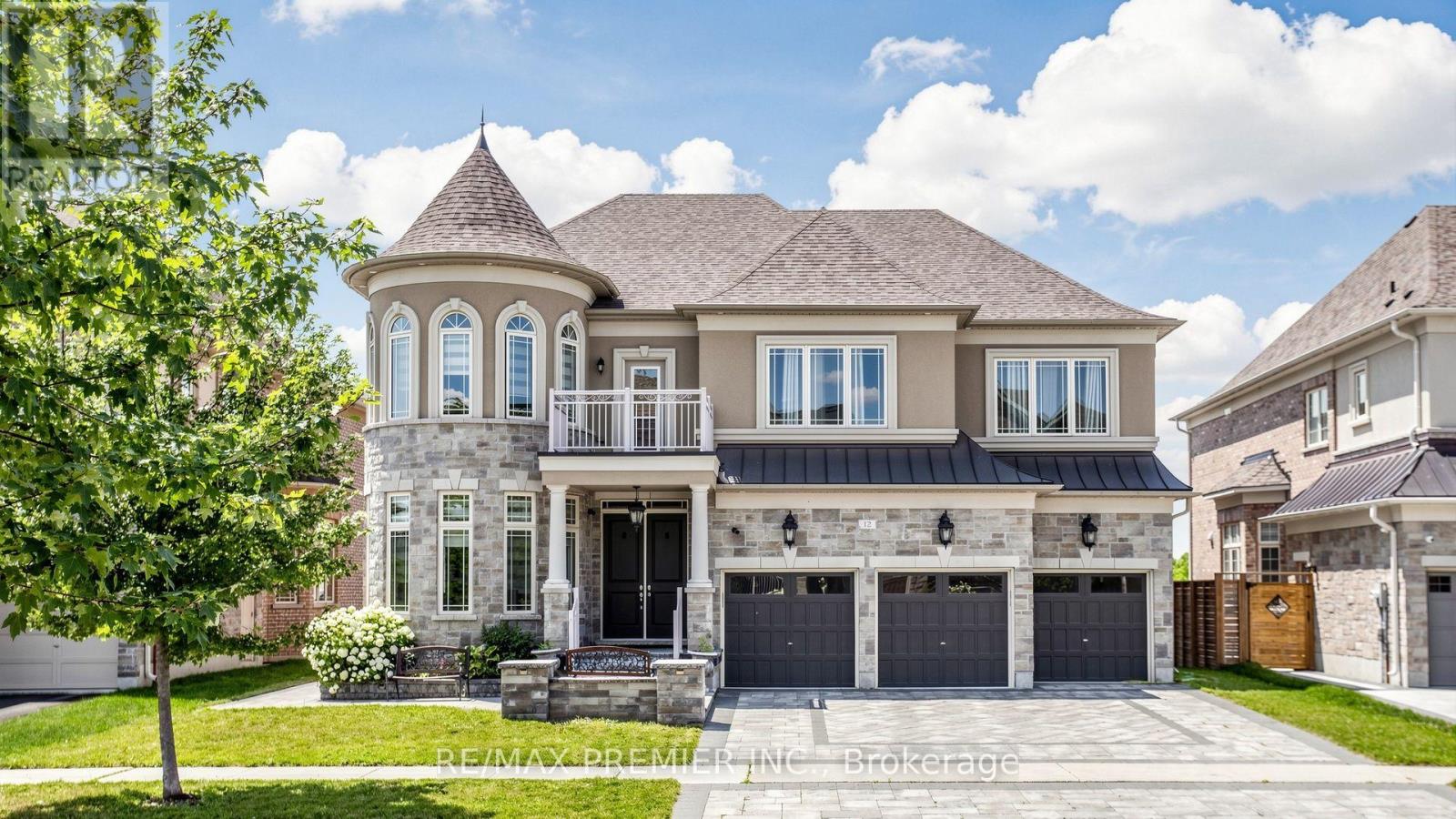 12 PARADISE VALLEY TRAIL, King, Ontario