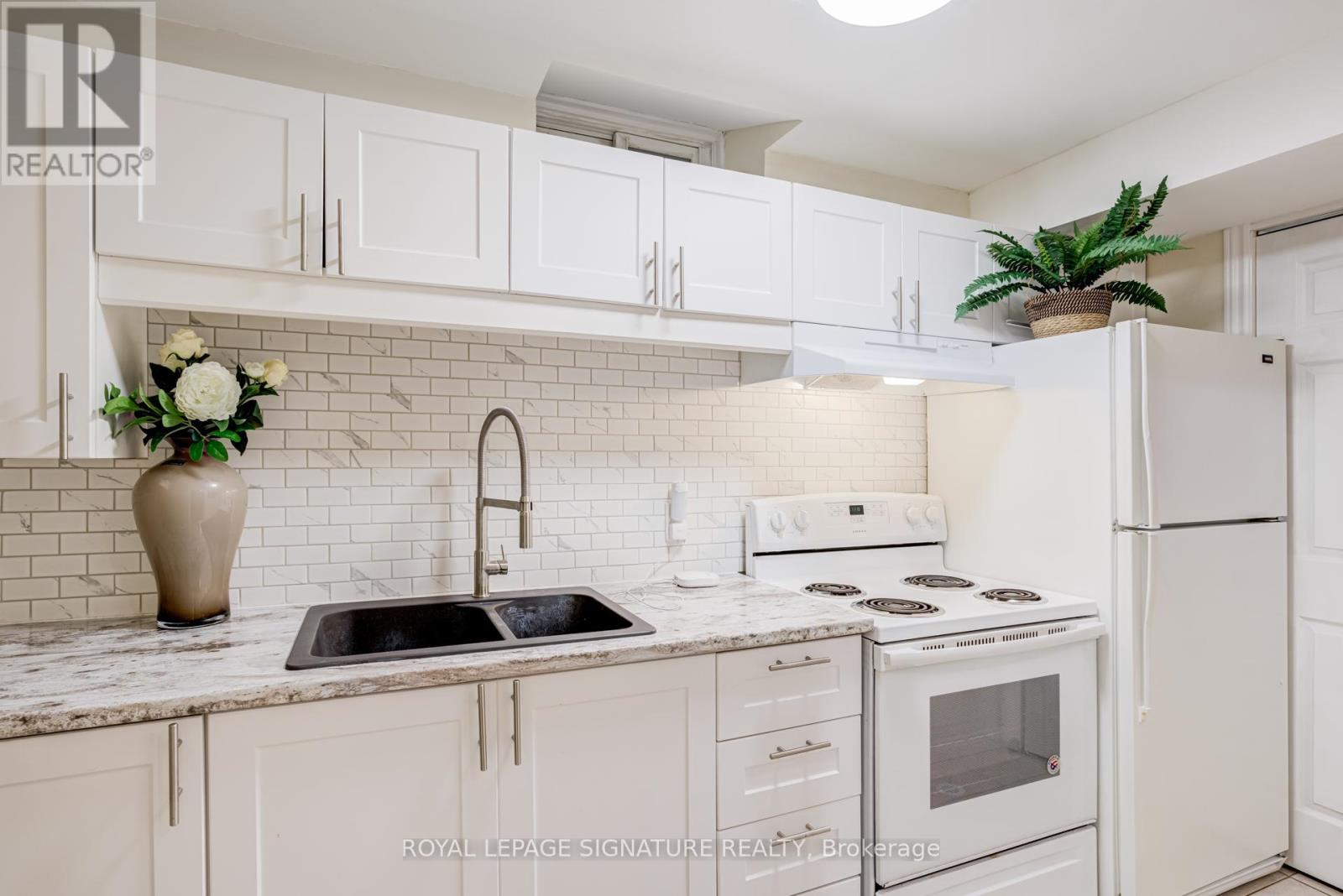 5 Longhouse Street, Vaughan (East Woodbridge), Ontario  L4L 4Z3 - Photo 28 - N13822942