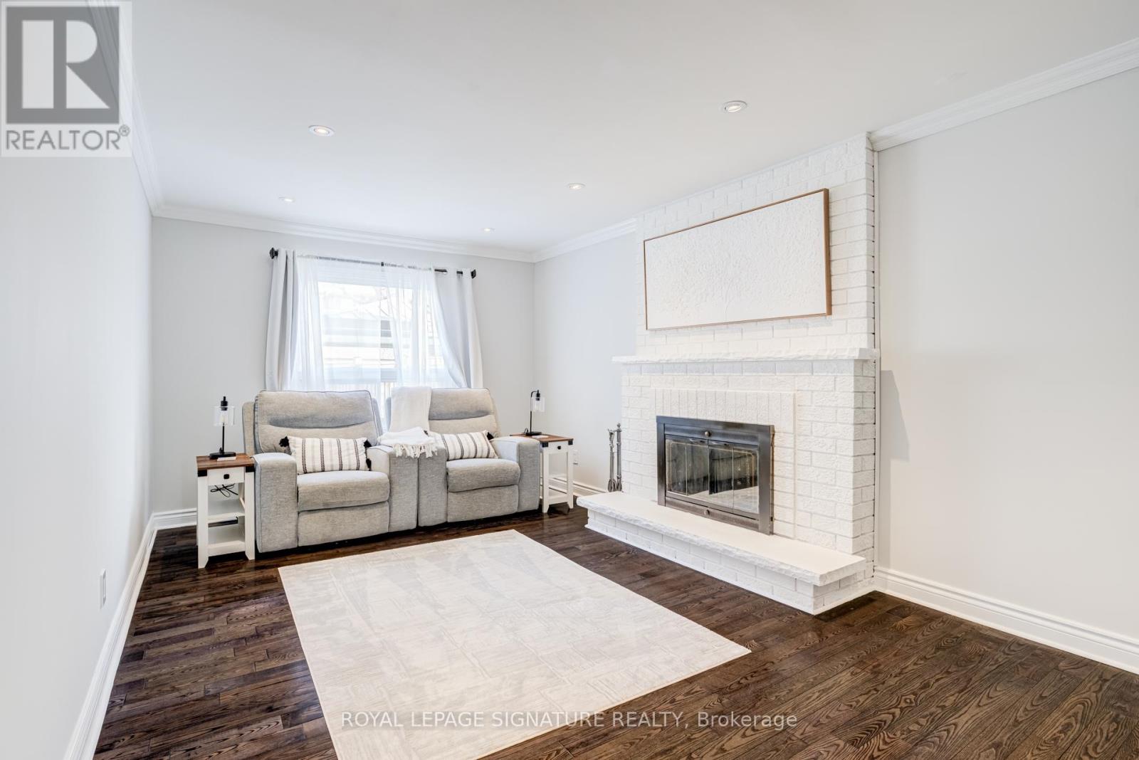 5 Longhouse Street, Vaughan (East Woodbridge), Ontario  L4L 4Z3 - Photo 3 - N13822942