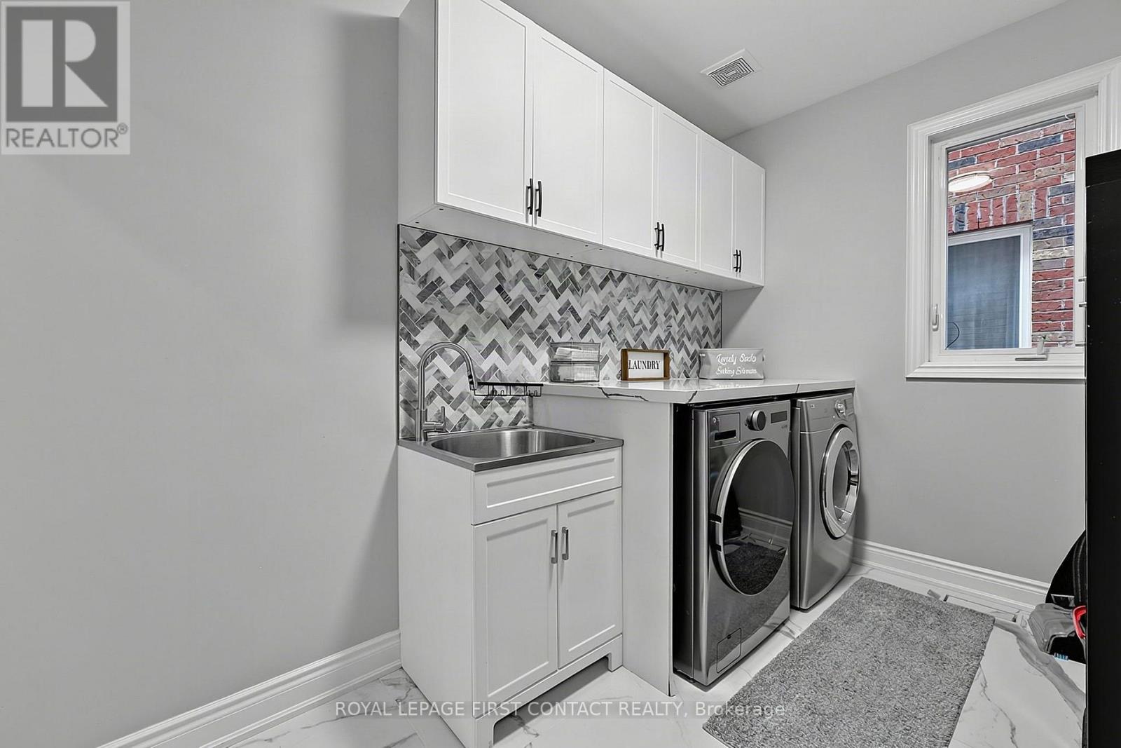 36 Regalia Way, Barrie (Innis-Shore), Ontario L4M 7H8 - Photo 18 - S13822608