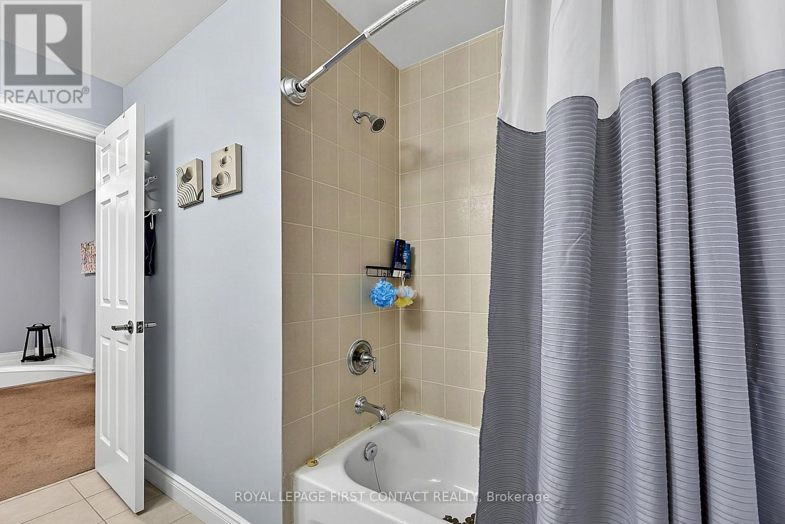 36 Regalia Way, Barrie (Innis-Shore), Ontario L4M 7H8 - Photo 35 - S13822608