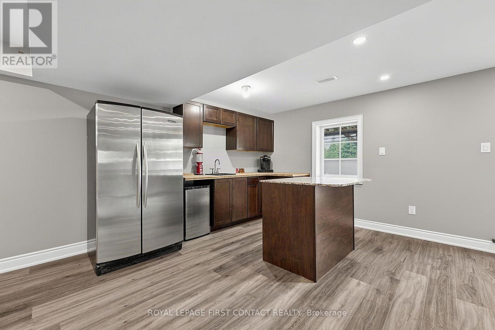 36 Regalia Way, Barrie (Innis-Shore), Ontario L4M 7H8 - Photo 38 - S13822608