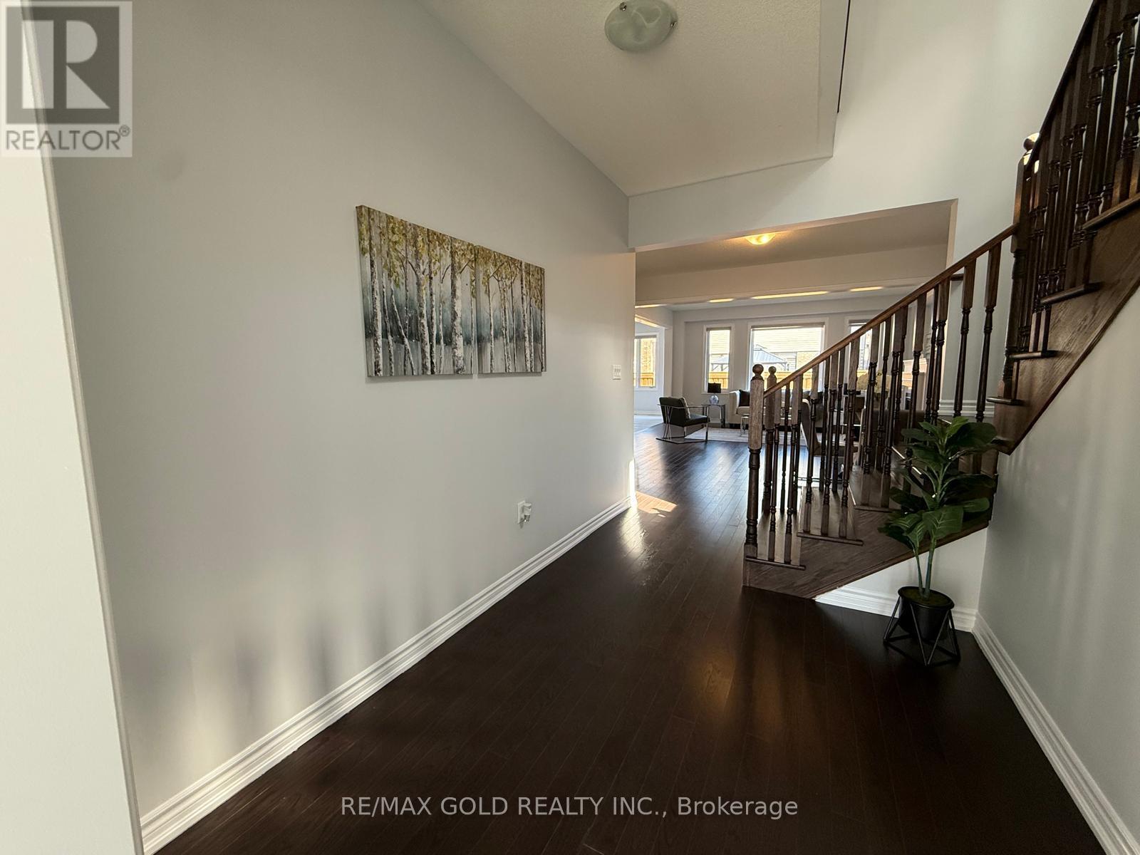 82 Nottingham Road, Barrie, Ontario  L9J 0L3 - Photo 4 - S13822762