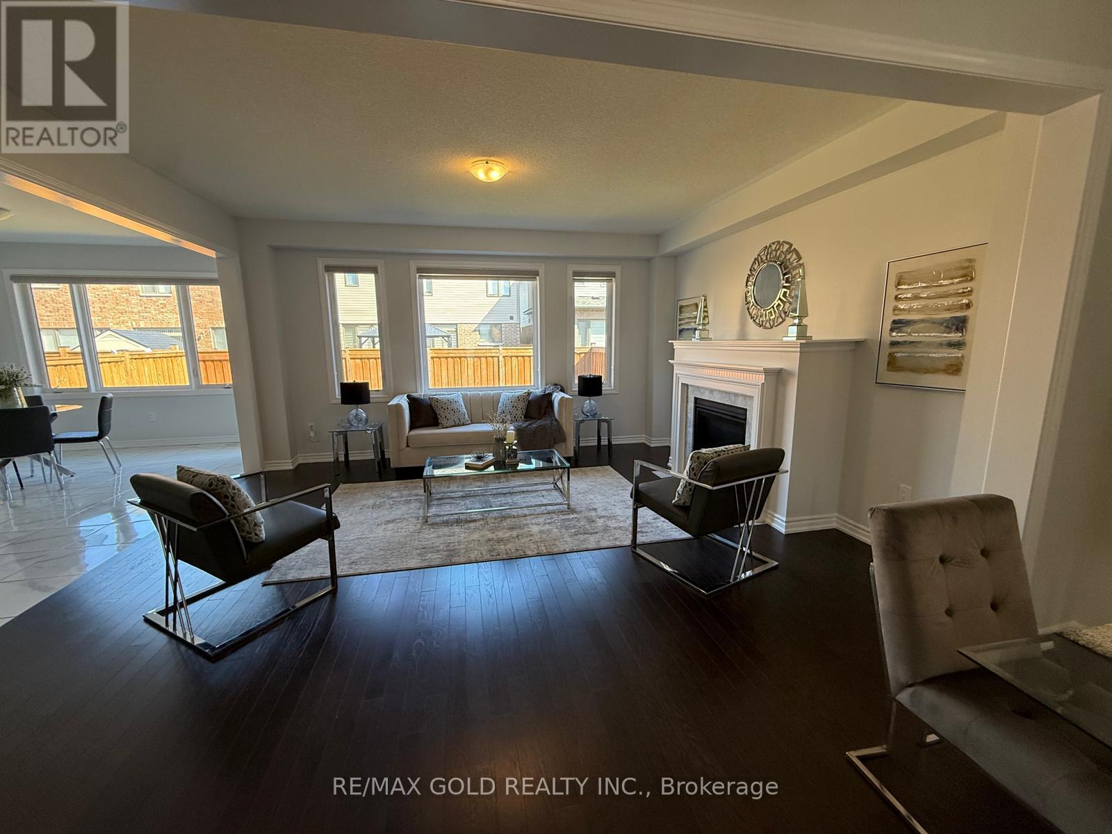 82 Nottingham Road, Barrie, Ontario  L9J 0L3 - Photo 5 - S13822762