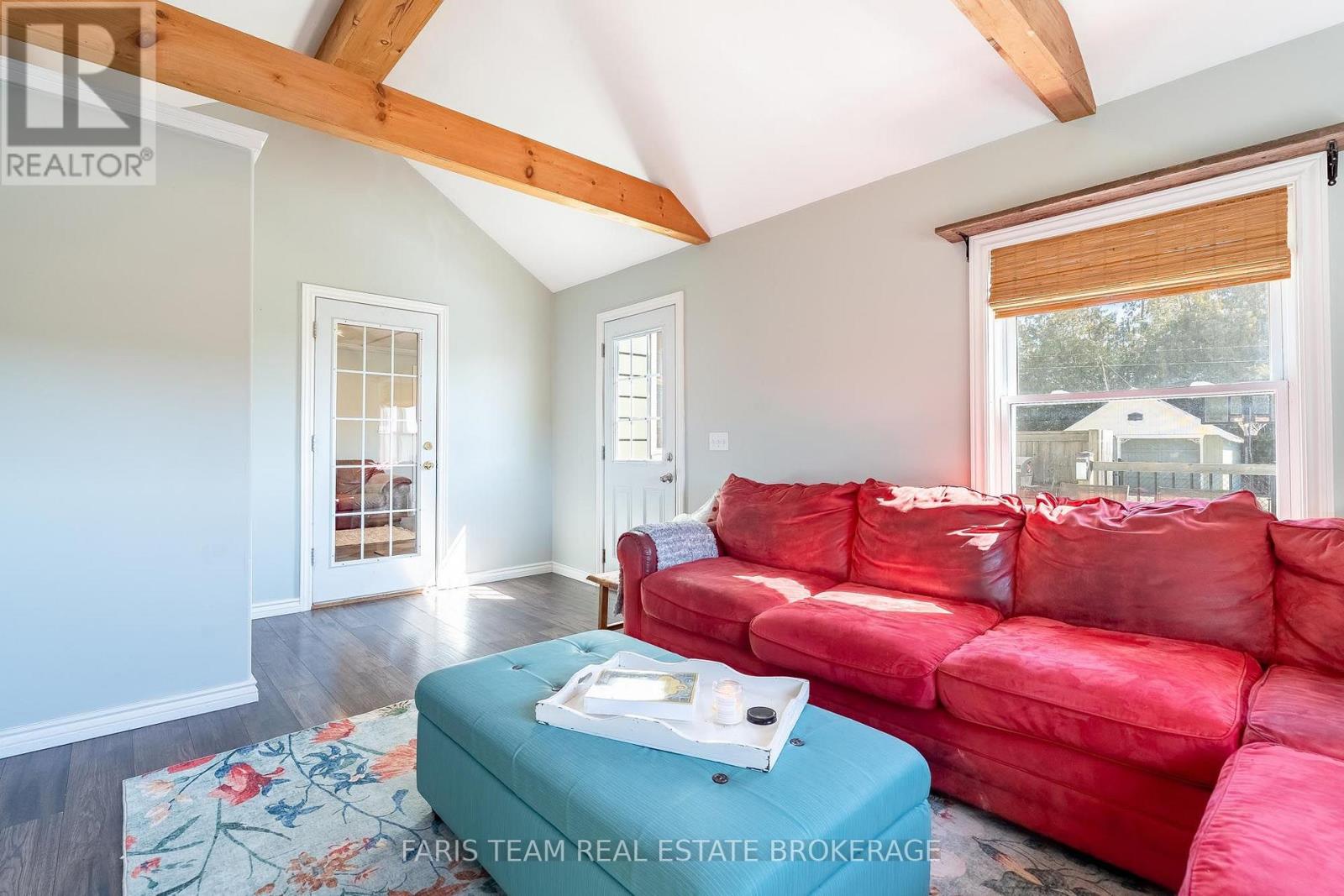 1346 Penetanguishene Road, Springwater, Ontario  L4M 4Y8 - Photo 18 - S13822860
