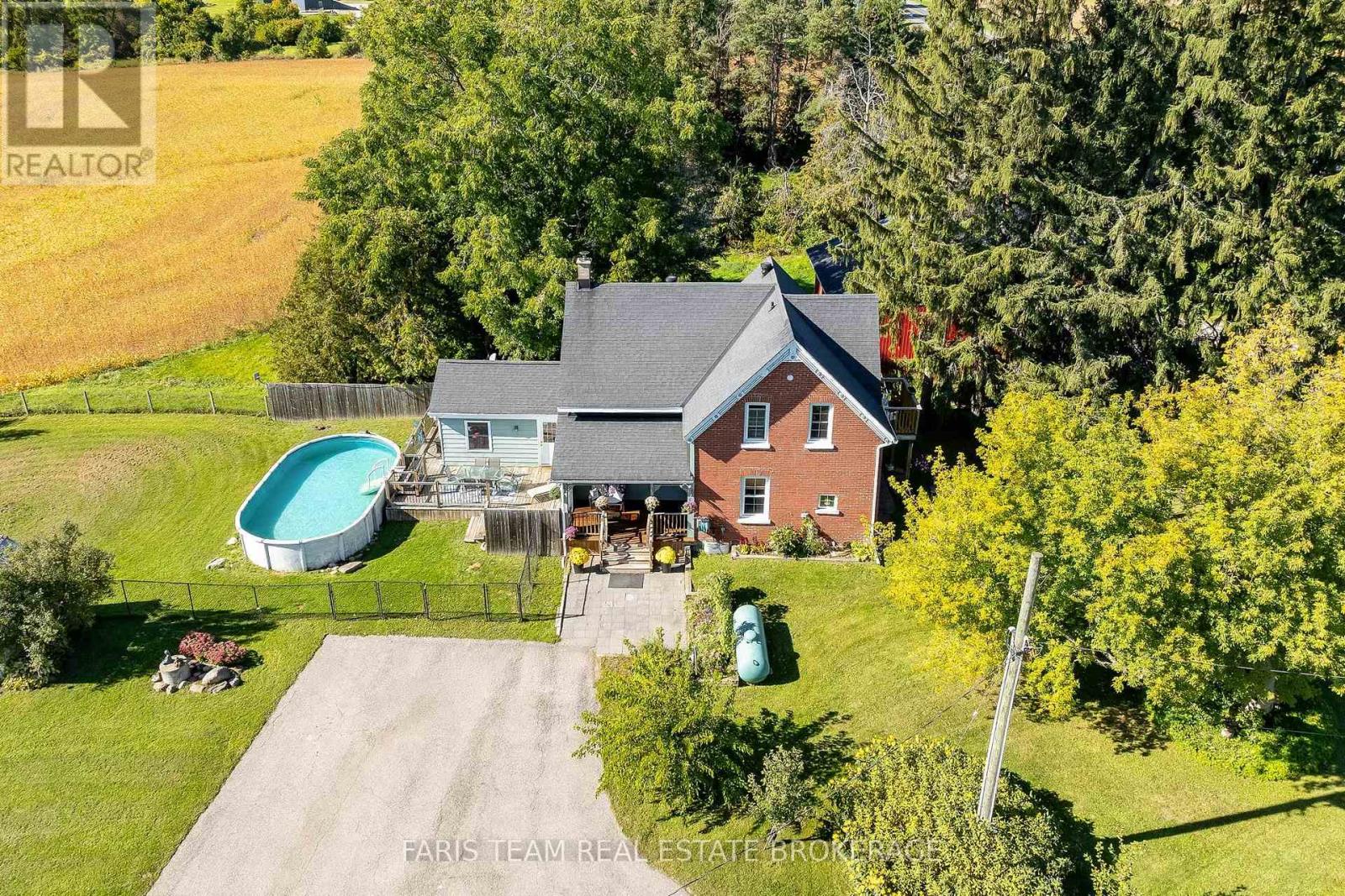 1346 Penetanguishene Road, Springwater, Ontario  L4M 4Y8 - Photo 2 - S13822860